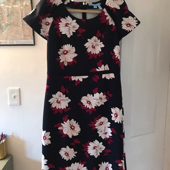 Draper James Dresses & Skirts - Beautiful Draper James floral dress NWOT